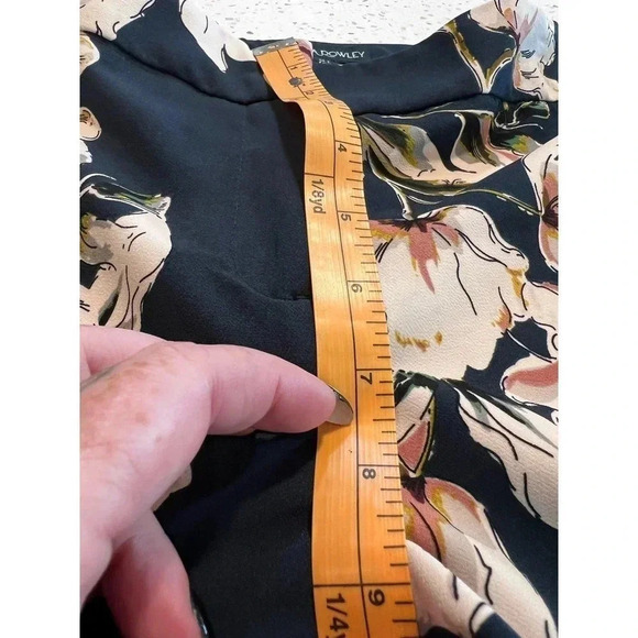 Cynthia Crowley size 8 floral ankle length pants - Picture 7 of 8